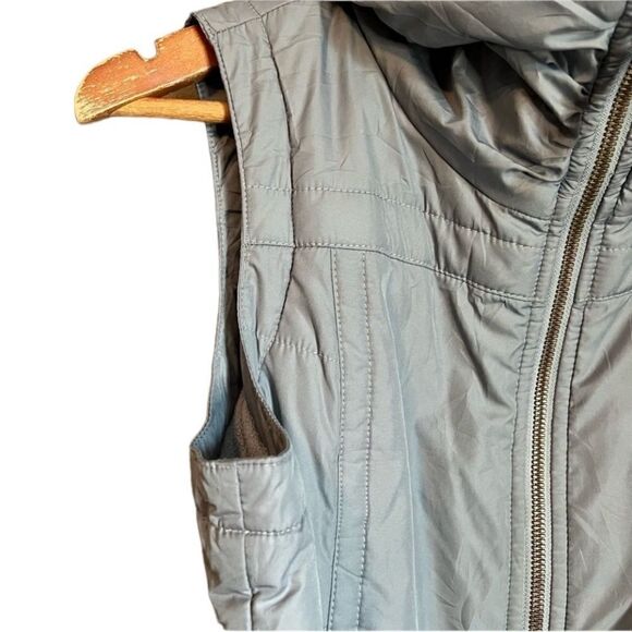 Columbia blue/ grey fleece lined vest - Picture 11 of 13